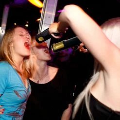 BarProducts.com Alcohol Shot Gun - Black/Gold