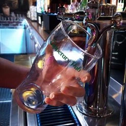 BarProducts.com 20 Oz. Wholesale Custom BarConic® Pub Glass PRODUCT DESIGNER