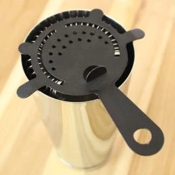 BarProducts.com Black “Grip” 4 Prong Strainer BAR TOOLS 3 BarProducts.com Black “Grip” 4 Prong Strainer BAR TOOLS