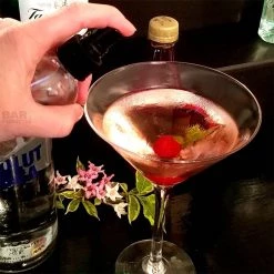 BarProducts.com Boston Round Craft Bartending Bottle W/ Black Atomizer - Clear 4oz Master Mixology