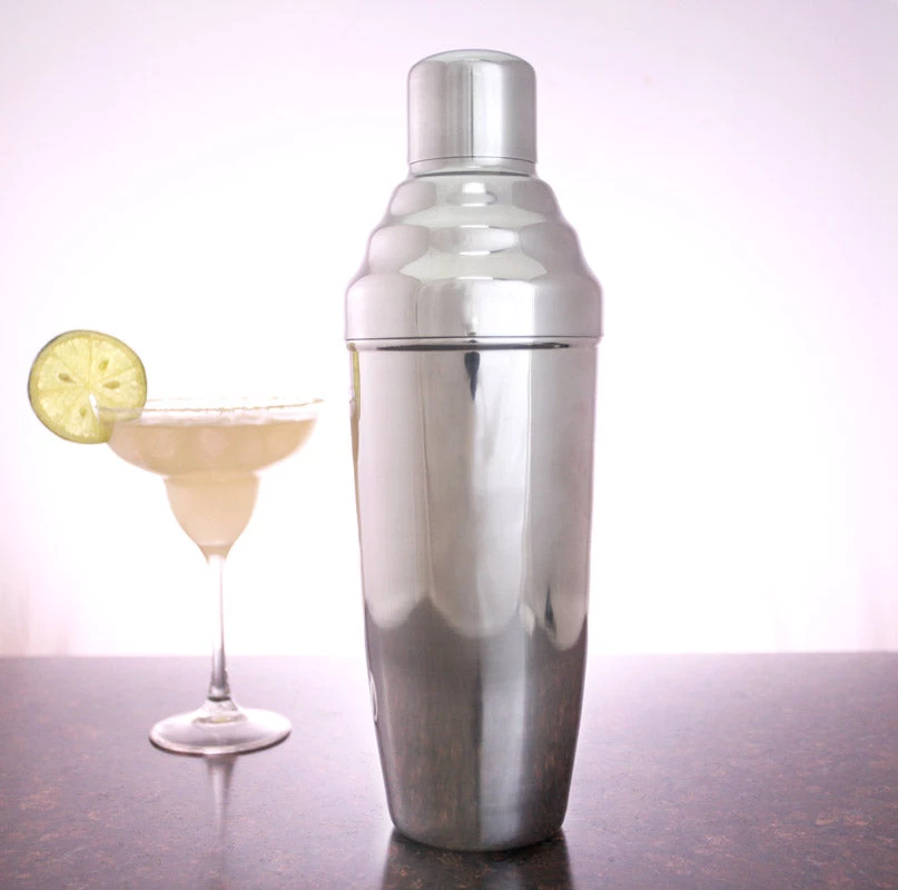 colossal-58oz-cocktail-shaker-main.jpg BarProducts.com Cocktail Shakers Colossal 3-Piece Cocktail Shaker - 58oz