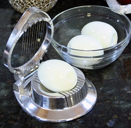 egg-slicer-2.jpg BarProducts.com Egg Slicer - Aluminum KITCHEN, DINING & SERVICE