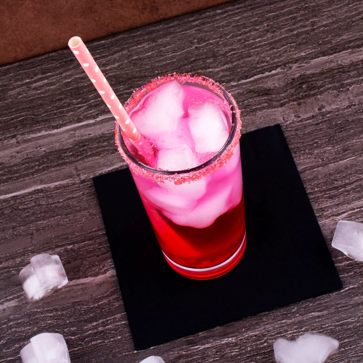 flamingo-ice-mold-scene2.jpg BarProducts.com SPECIAL COLLECTIONS Flamingo Ice Tray