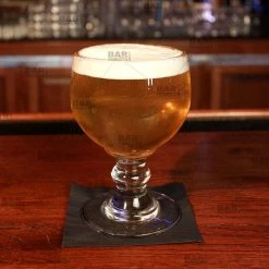 BarProducts.com BAR SUPPLIES BarConic® 20 Oz Schooner Glass