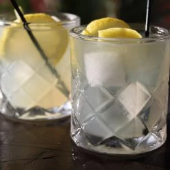 BarProducts.com BAR SUPPLIES BarConic® 8 Oz Japanese Diamond Cut Rocks Glass