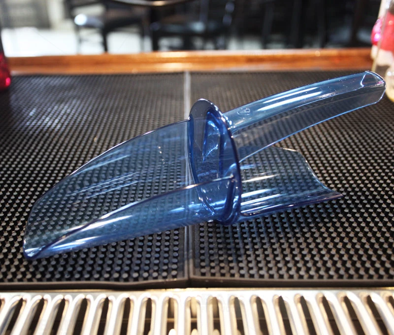 is-sj6-10-san-jamar-ice-scoop-bar-mat-bpc_1.jpg BarProducts.com San Jamar SI5500 Saf-T-Scoop 6-10 Oz. Food Safe Ice Scoop BAR SUPPLIES