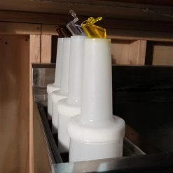 BarProducts.com Juice Master Complete With A Flip Top Spout - Quart Super Savers