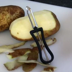 BarProducts.com Vegetable Peeler - Ambidextrous - Stainless Steel BAR TOOLS 3 BarProducts.com Vegetable Peeler - Ambidextrous - Stainless Steel BAR TOOLS