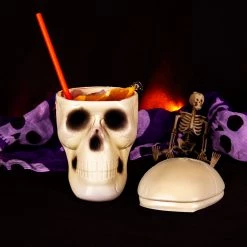 Barproducts.com Plastic Skull Cup W/lid - 17 Ounce 3 Barproducts.com Plastic Skull Cup W/lid - 17 Ounce