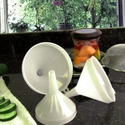 BarProducts.com KITCHEN, DINING & SERVICE White Plastic Funnels