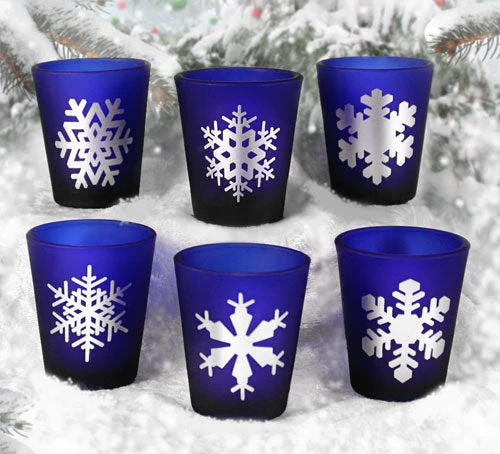 snowflakes-pretty.jpg BarProducts.com Novelty Glassware Printed Blue Shot Glasses - Snowflakes - 1.5 Ounce