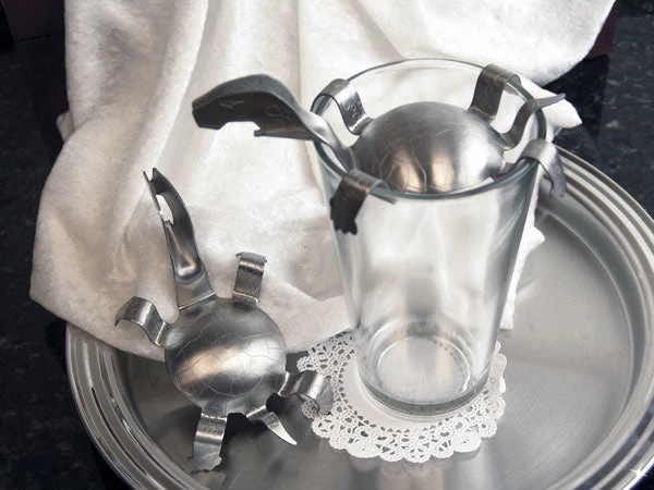 spoonturtle.jpg BarProducts.com BAR TOOLS Bar Spoon - Black And Tan Turtle