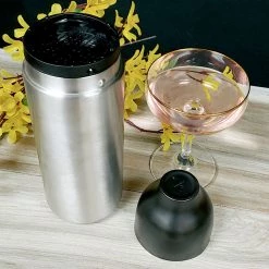 BarProducts.com SPECIAL COLLECTIONS Twist To Lock 3 Piece Cocktail Shaker - 18 Ounce