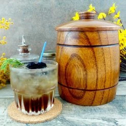 BarProducts.com BAR SUPPLIES Wooden Ice Bucket With Lid - 1 Quart (35oz)