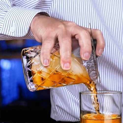 yarai-mixing-pitcher-n-strainer-3.jpg BarProducts.com Final Touch® Diamond Pattern Mixing Pitcher & Strainer